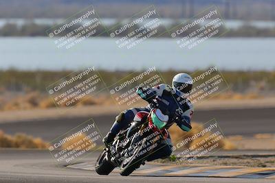 media/Dec-18-2022-SoCal Trackdays (Sun) [[8099a50955]]/Turn 14 (940am)/